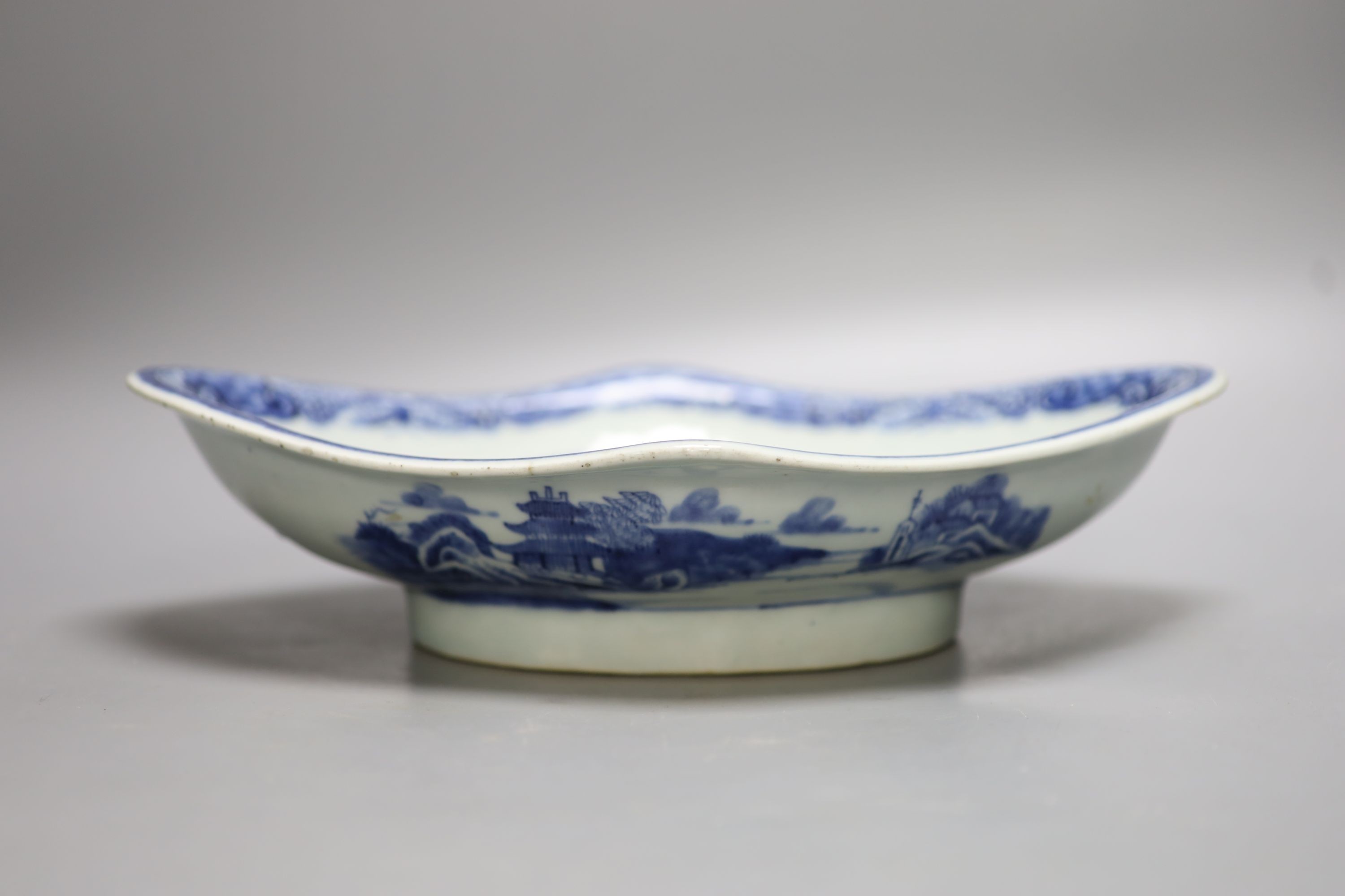 A Chinese blue and white lozenge shaped bowl, c.1810